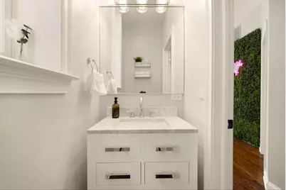 1727 N Clybourn Avenue #1, Chicago, IL 60614 - Photo 9