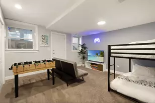 1727 N Clybourn Ave, Chicago, IL 60614 - Photo 29