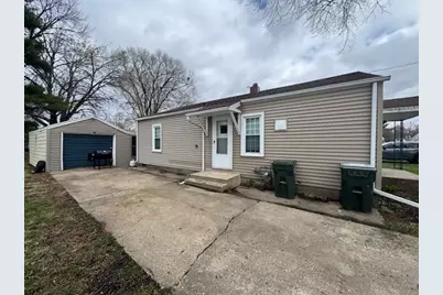 1212 E 15th Street, Sterling, IL 61081 - Photo 3