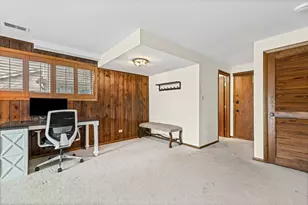 2374 N Westwood Ln, Palatine, IL 60074 - Photo 25