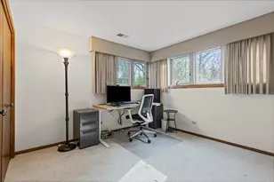 2374 N Westwood Ln, Palatine, IL 60074 - Photo 23