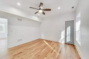 1245 W Jarvis Ave, Chicago, IL 60626 - Photo 29