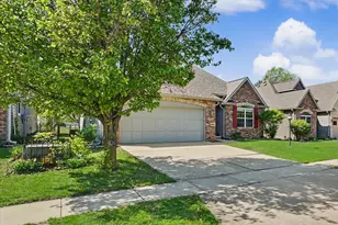 1913 Quail Run Dr, Mahomet, IL 61853 - Photo 3