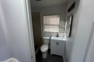 410 Ivanhoe Rd, Grayslake, IL 60030 - Photo 7