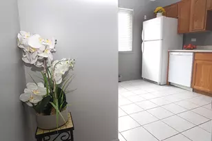 12817 Carriage Ln, Crestwood, IL 60418 - Photo 11