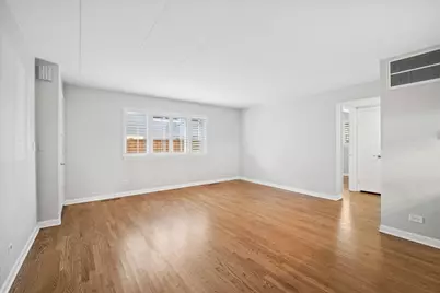 319 S Vine Avenue #A, Park Ridge, IL 60068 - Photo 3