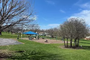 185 College Dr, Bloomingdale, IL 60108 - Photo 15