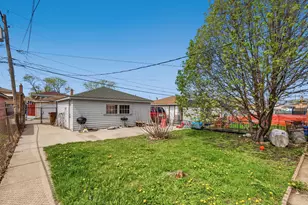 5322 S 72nd Ct, Summit, IL 60501 - Photo 13