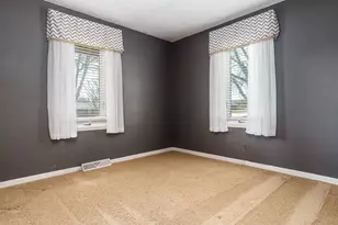 6074 Abington Dr, Rockford, IL 61109 - Photo 25