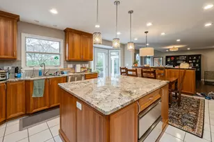 445 Blue Ash Dr, Buffalo Grove, IL 60089 - Photo 9