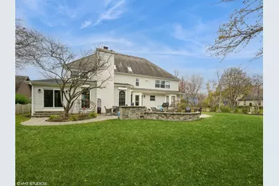 445 Blue Ash Drive, Buffalo Grove, IL 60089 - Photo 21