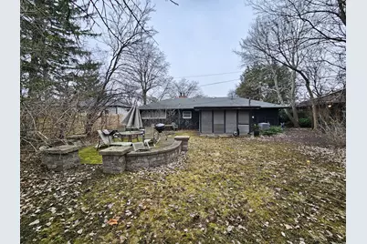 270 E Saint Charles Road, Elmhurst, IL 60126 - Photo 7