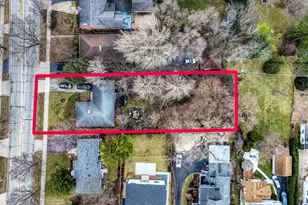 270 E St Charles Rd, Elmhurst, IL 60126 - Photo 9