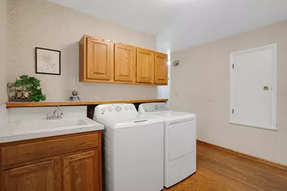 835 Timberline Drive, Glenview, IL 60025 - Photo 23