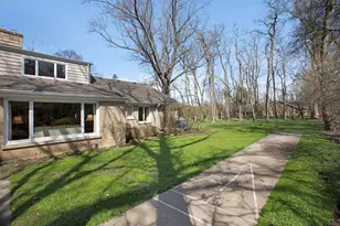 835 Timberline Dr, Glenview, IL 60025 - Photo 41
