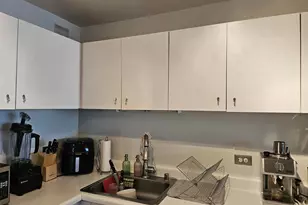 3660 N Lake Shore Dr, Chicago, IL 60613 - Photo 7