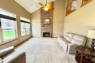 1764 Tallmeadow Dr, Dekalb, IL 60115 - Photo 9