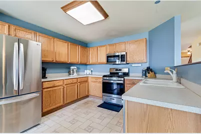 6215 Fox Ridge Drive, Plainfield, IL 60586 - Photo 5