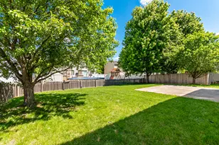 6215 Fox Ridge Dr, Plainfield, IL 60586 - Photo 25