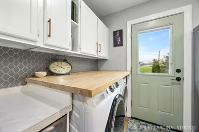 801 Sunset Circle, Streamwood, IL 60107 - Photo 11