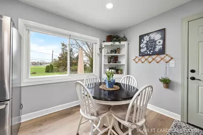 801 Sunset Circle, Streamwood, IL 60107 - Photo 13