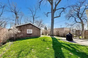 7531 Kolmar Ave, Skokie, IL 60076 - Photo 21