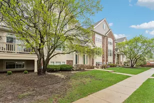 2724 N Greenwood Ave, Arlington Heights, IL 60004 - Photo 3