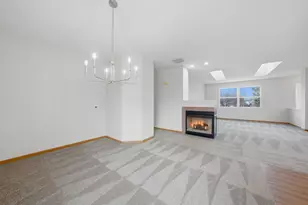 646 S Cadillac Cir, Romeoville, IL 60446 - Photo 15