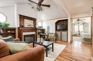 9439 Congress Park Ave, Brookfield, IL 60513 - Photo 17