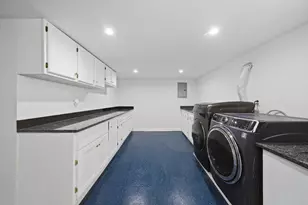 3853 W 83rd Pl, Chicago, IL 60652 - Photo 21