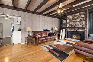 9041 Major Ave, Morton Grove, IL 60053 - Photo 5