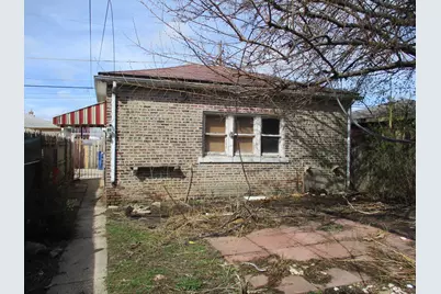 1620 S 58th Court, Cicero, IL 60804 - Photo 11