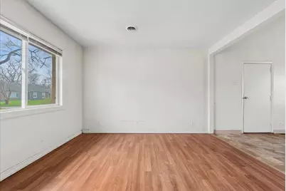 2117 217th Street, Sauk Village, IL 60411 - Photo 3