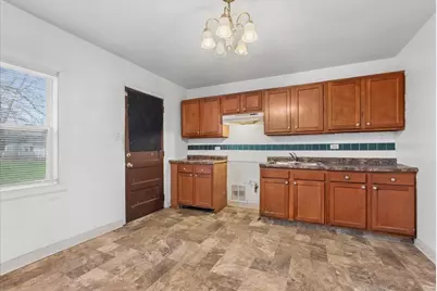 2117 217th Street, Sauk Village, IL 60411 - Photo 5