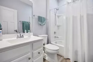 3650 Reddington Cir, Elgin, IL 60124 - Photo 19