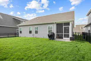 3650 Reddington Cir, Elgin, IL 60124 - Photo 23