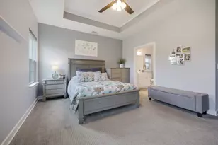 3650 Reddington Cir, Elgin, IL 60124 - Photo 15