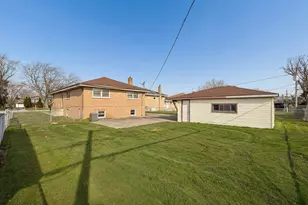 7737 Odell Ave, Bridgeview, IL 60455 - Photo 21