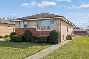 7737 Odell Ave, Bridgeview, IL 60455 - Photo 1