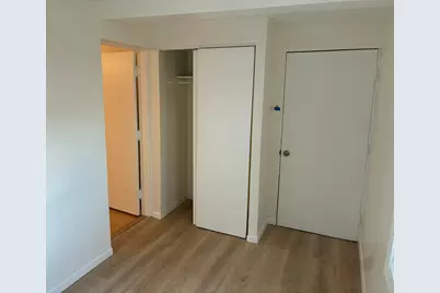 5555 N Mango Avenue #1, Chicago, IL 60630 - Photo 11