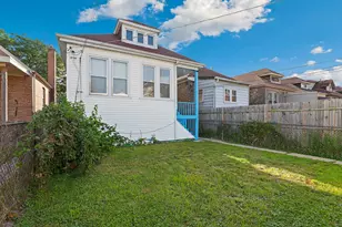 8810 S Racine Ave, Chicago, IL 60620 - Photo 21