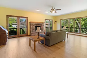 2772 Glendower Terrace, Elgin, IL 60124 - Photo 15