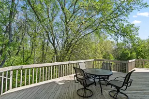 2772 Glendower Terrace, Elgin, IL 60124 - Photo 37