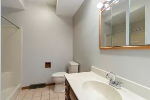 2772 Glendower Terrace, Elgin, IL 60124 - Photo 17