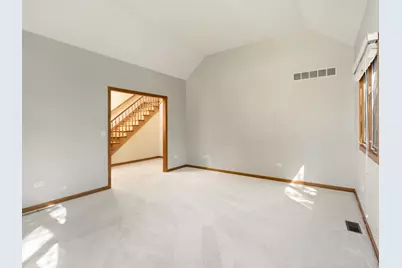 2772 Glendower Terrace, Elgin, IL 60124 - Photo 9