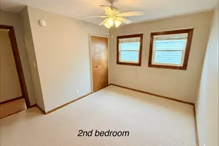 803 E Streamwood Blvd, Streamwood, IL 60107 - Photo 11