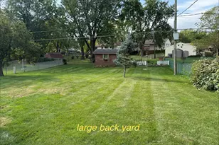 803 E Streamwood Blvd, Streamwood, IL 60107 - Photo 5