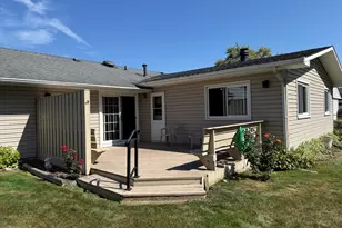 803 E Streamwood Blvd, Streamwood, IL 60107 - Photo 3