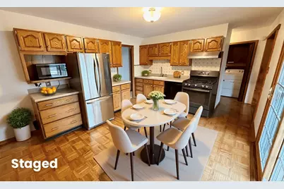 803 E Streamwood Boulevard, Streamwood, IL 60107 - Photo 19