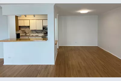 1605 E Central Road #410B, Arlington Heights, IL 60005 - Photo 13